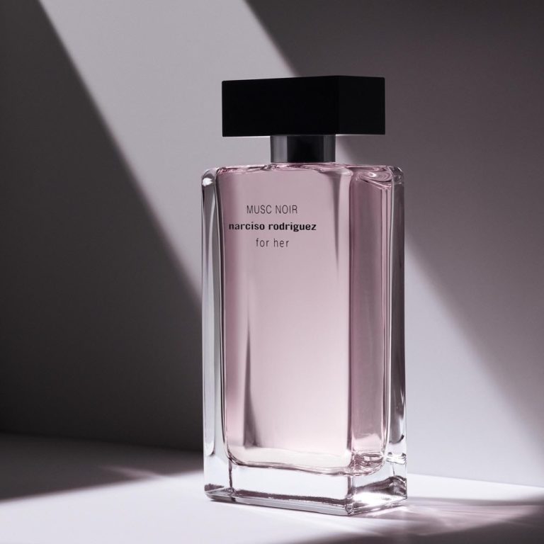 Narciso Rodriguez | For Her | Musc Noir | Parfumerie MADO Réunion
