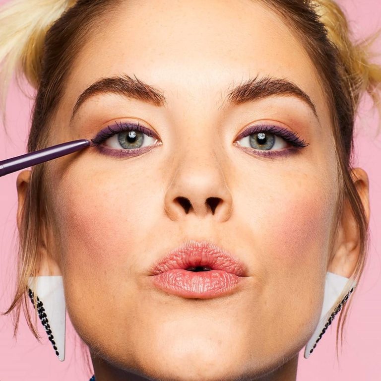 Benefit | Eye Pencil| Eyeliner | Parfumerie MADO Réunion