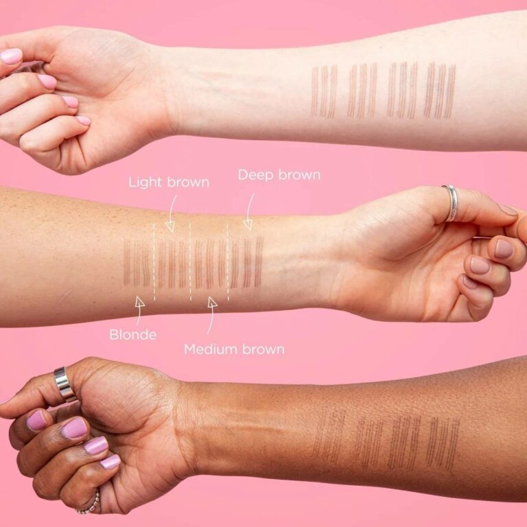 BENEFIT | Brow Microfilling Pen | Feutre sourcil | Parfumerie MADO Réunion