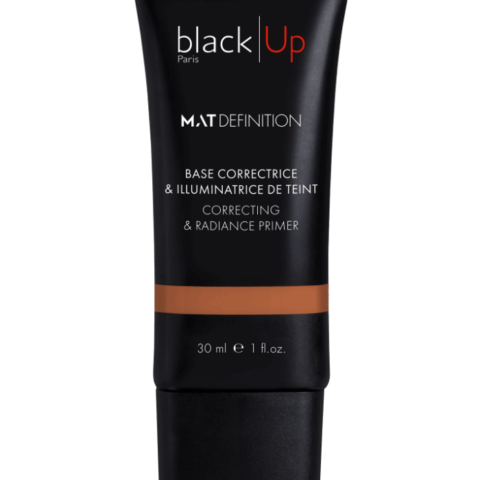BLACK UP | BASE CORRECTRICE ILLUMINATRICE DE TEINT | PARFUMERIE MADO REUNION