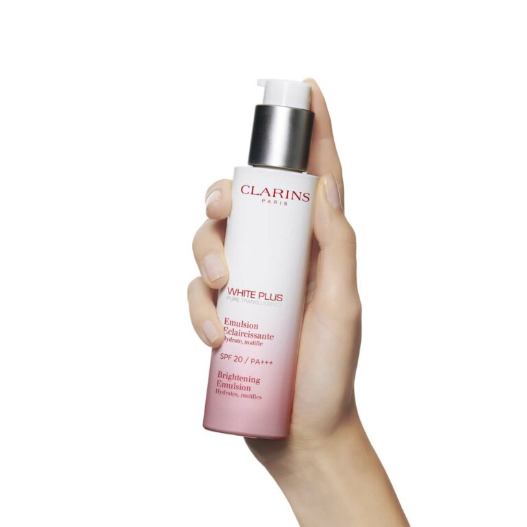 CLARINS I WHITE PLUS I ÉMULSION ÉCLAIRCISSANTE I SOIN I VISAGE I MADO PARFUMERIE RÉUNION