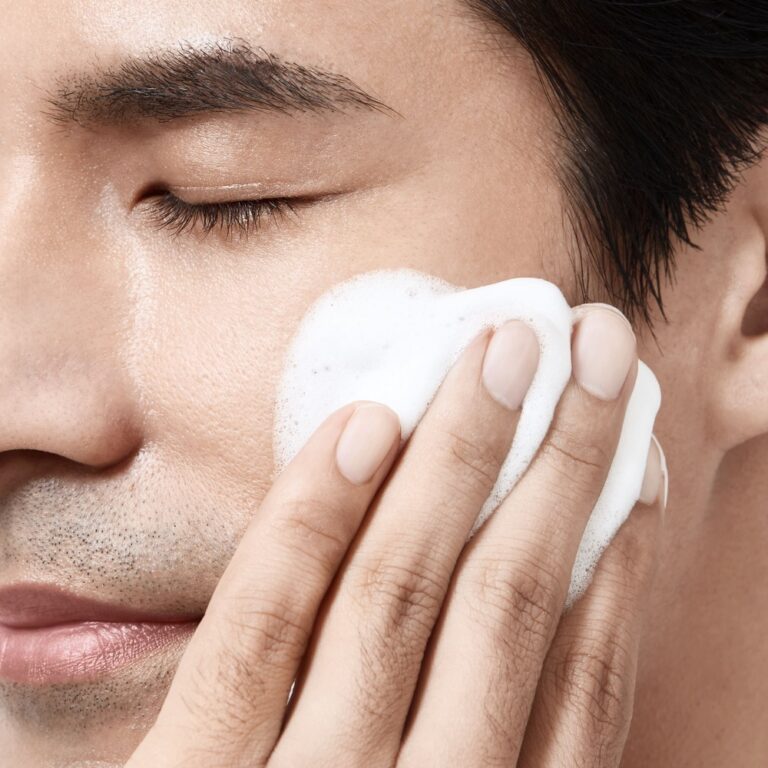 SHISEIDO | Netoyant visage homme | Parfumerie MADO Réunion