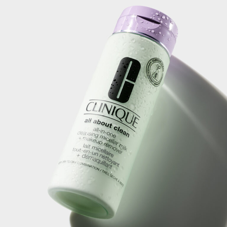 CLINIQUE | Lait micellaire tout-en-un nettoyant + démaquillant | Parfumerie MADO Réunion