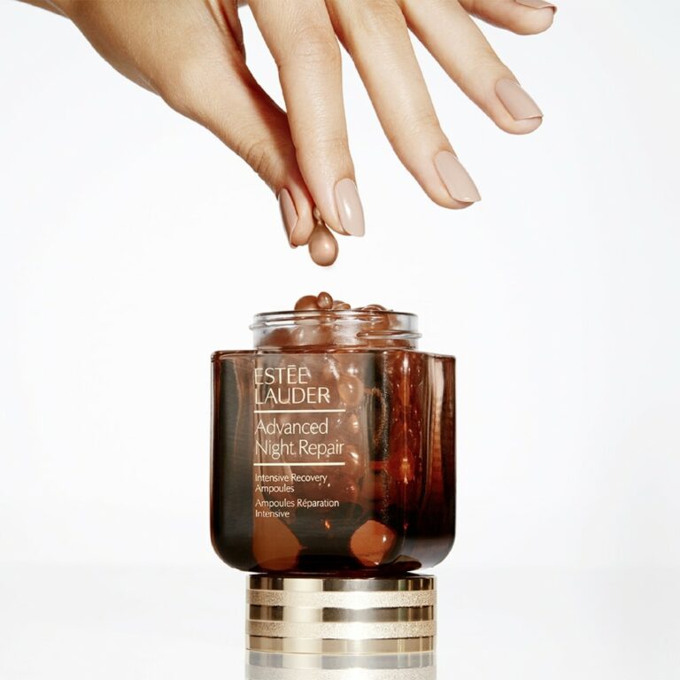 ESTÉE LAUDER | Ampoules réparation intensive | Parfumerie MADO Réunion