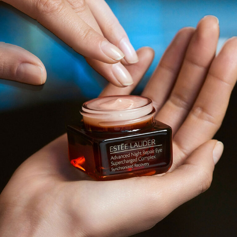 ESTÉE LAUDER | Crème nuit pour les yeux | Parfumerie MADO Réunion