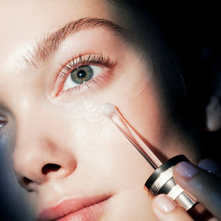 ESTÉE LAUDER | Réparation synchronisée | Parfumerie MADO Réunion