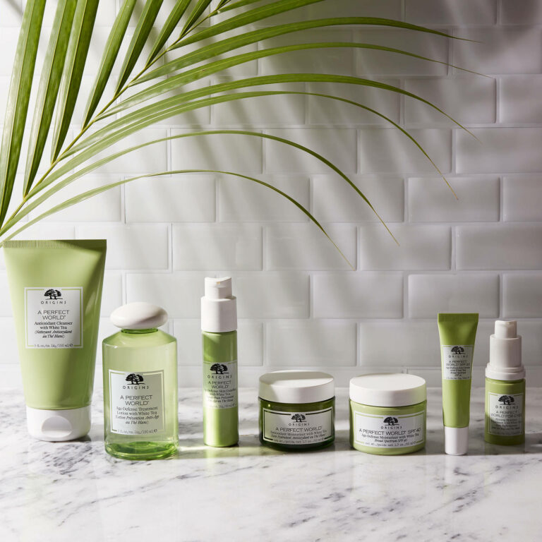 ORIGINS | A PERFECT WORLD™ | GAMME COMPLETE AU THE BLANC | MADO PARFUMERIE REUNION