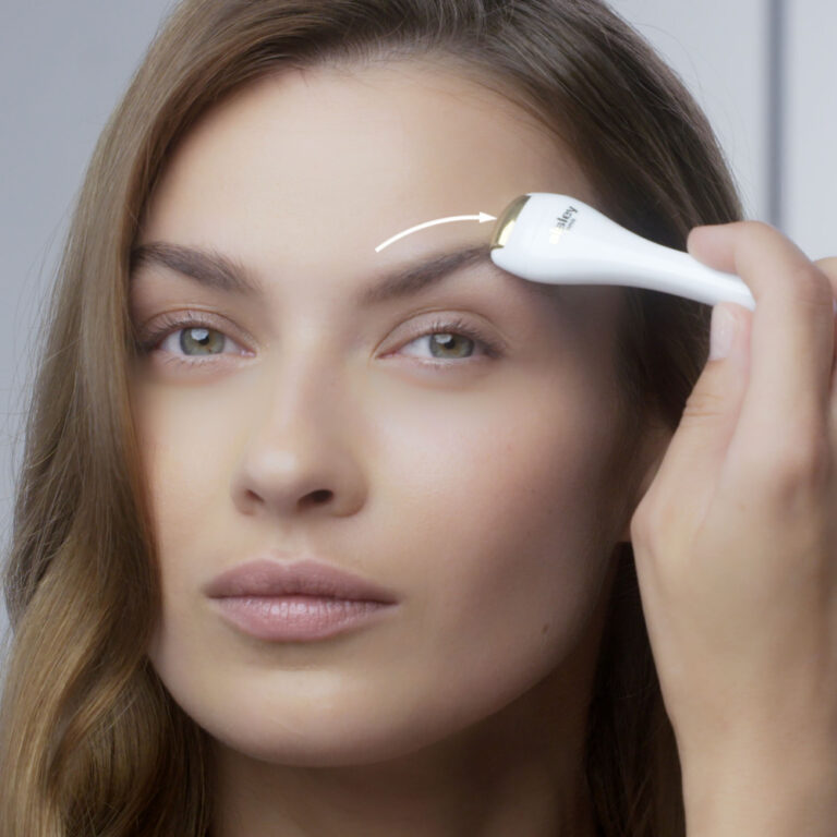 SISLEY | Sisleÿa L'intégral Anti-Âge Crème Contour des Yeux et des Lèvres | Parfumerie MADO Réunion