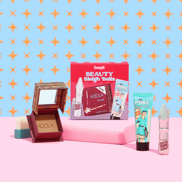 BENEFIT | SET HOOLA SLEIGH BELLS | MIINI POUDRE BRONZANTE | SOURCILS ET BASE DE TEINT | MADO PARFUMERIE RÉUNION