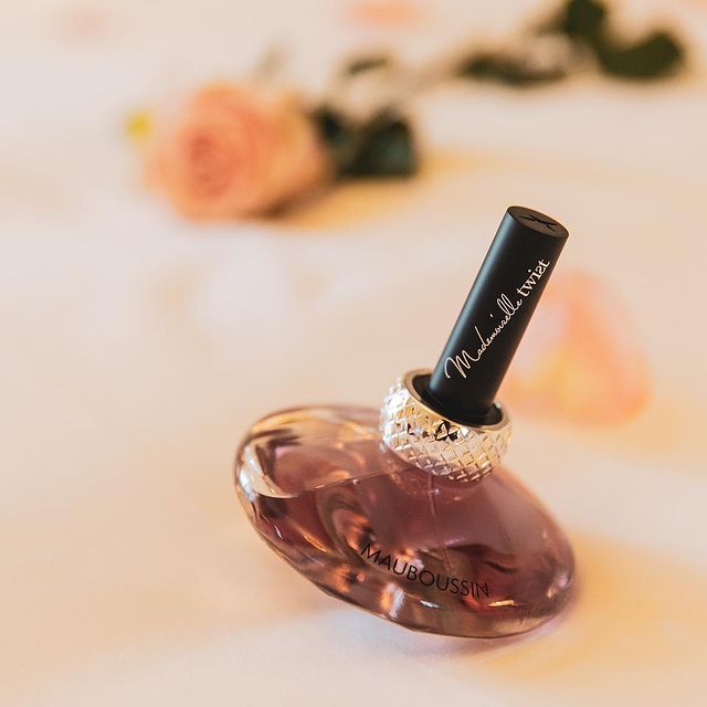 MAUBOUSSIN | MADEMOISELLE TWIST | EAU DE PARFUM | POUR CELLE QUI ONT TOUJOURS L'ÂME D'ENFANT | MADO PARFUMERIE RÉUNION