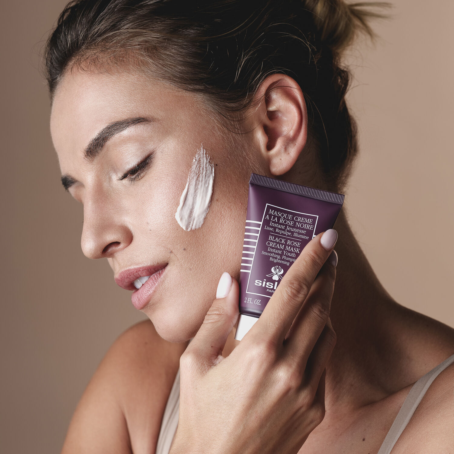 Masque Crème à la Rose Noire