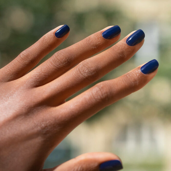 Vernis semi-permanent LED Green Flash™ Navy Blue – Image 3