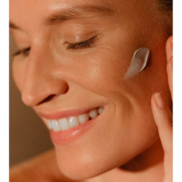 Sunleÿa Soin Solaire Anti-Âge SPF30 – Image 3